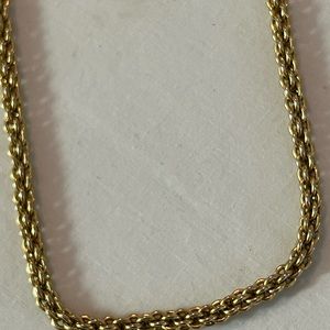 Women costume jewelry